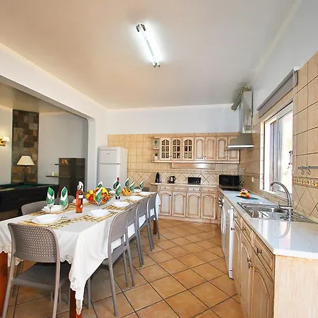 Villa In Olhos D Agua With Private Pool Willa Boliqueime