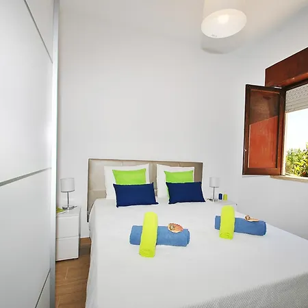 Villa In Olhos D Agua With Private Pool