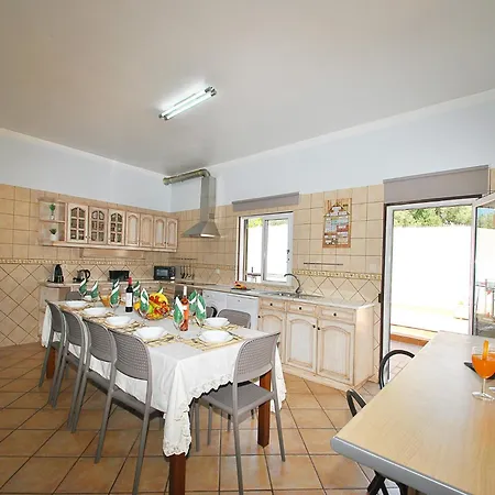 Villa In Olhos D Agua With Private Pool *